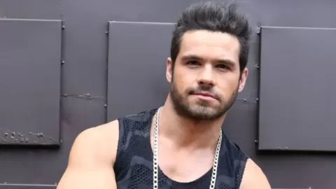 Explosivo escándalo: Acusan a mánager de Eleazar Gómez de robo de vestuario y presunta estafa a fans tras 'La Granja VIP'