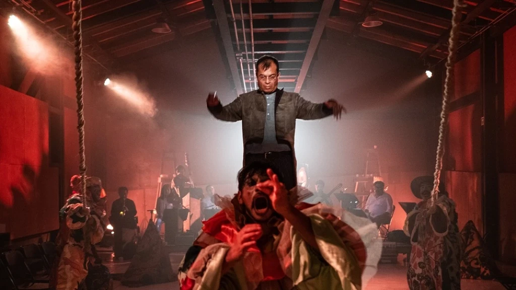 'Maroma' Conquista la CDMX: La Memoria Viva del Teatro Campesino Mixteco Explota con Música y Acrobacias