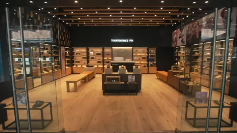 Birkenstock Desembarca con Lujo y Estilo en Monterrey: Nueva Boutique Exclusiva en Paseo San Pedro
